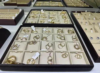  Sparkling diamond rings, gold jewelry, and custom fine jewelry available for sale and evaluation