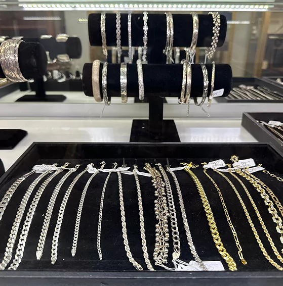 Gold, silver, and platinum bars and jewelry available for sale and purchase in New Hartford