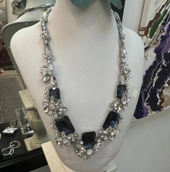 Gold, silver, and platinum bars and jewelry available for sale and purchase in New Hartford